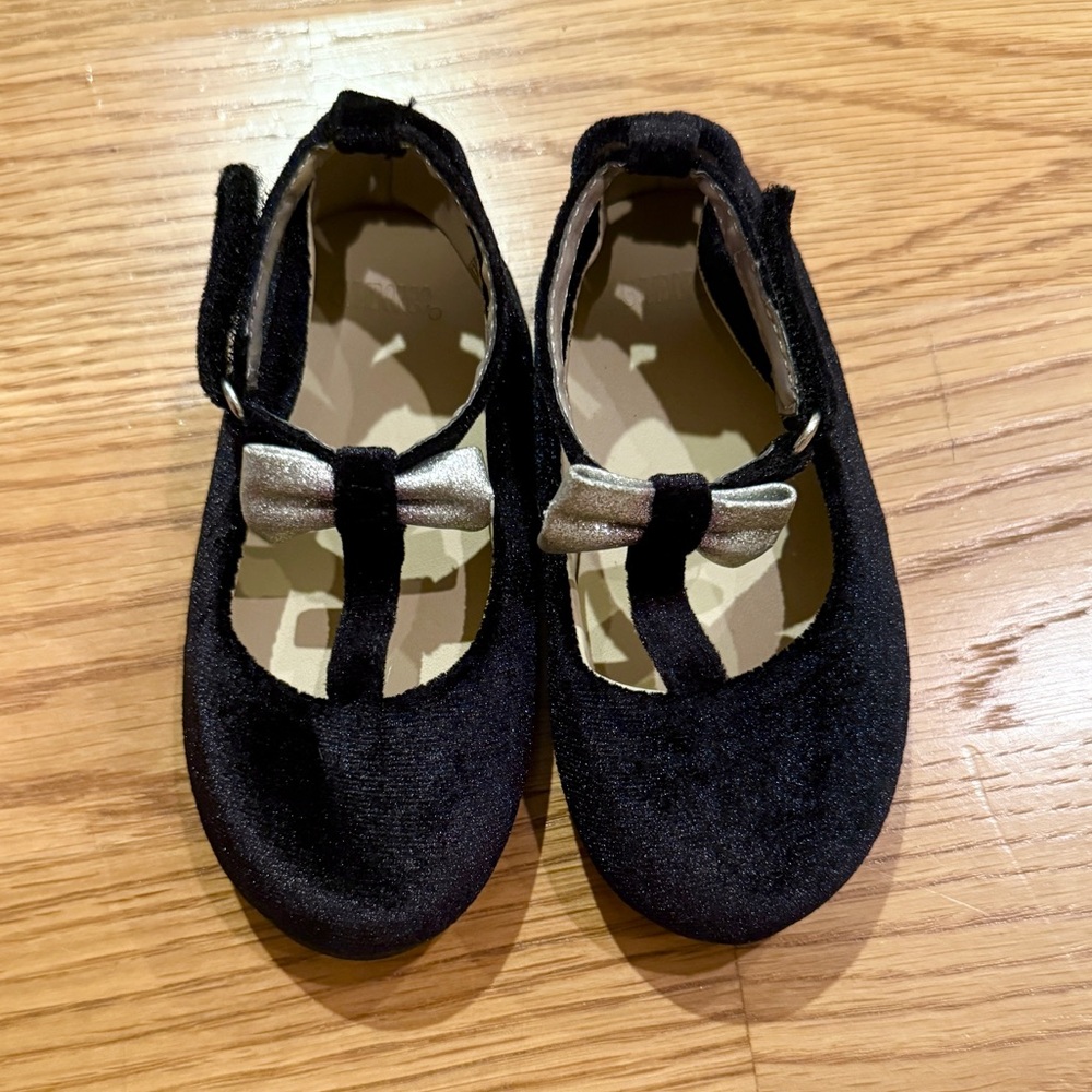 Size 5 toddler/baby Gymboree Black Velour Dress Shoes mary Jane flats with Bow